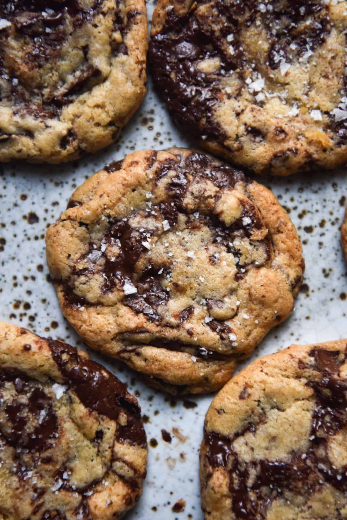 Vegan, gluten free chocolate chip cookies from www.georgeats.com. Vegan butter and simple gluten free pantry ingredients - no gums or egg substitutes!