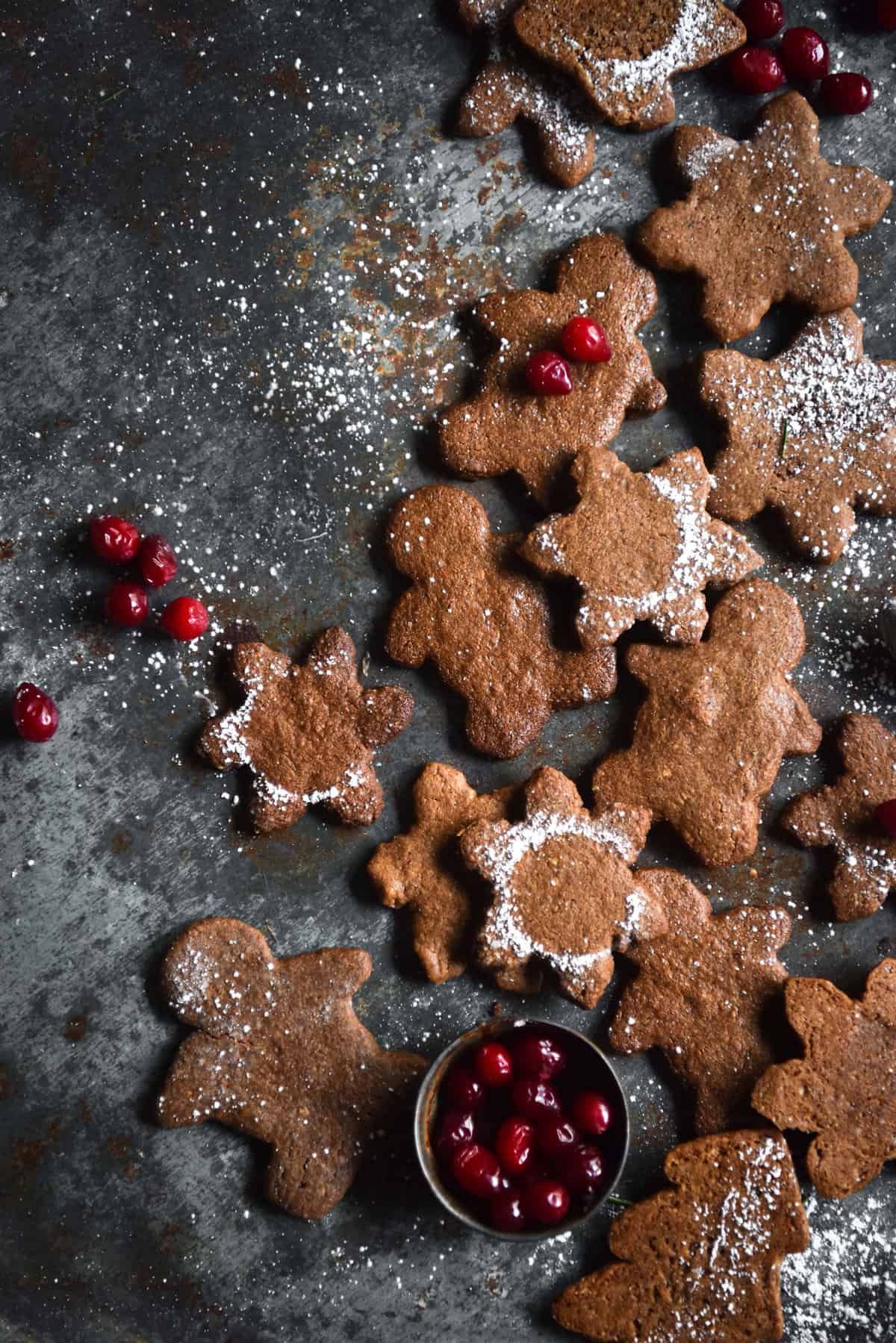 Grain free gingerbread (vegan, refined sugar free)