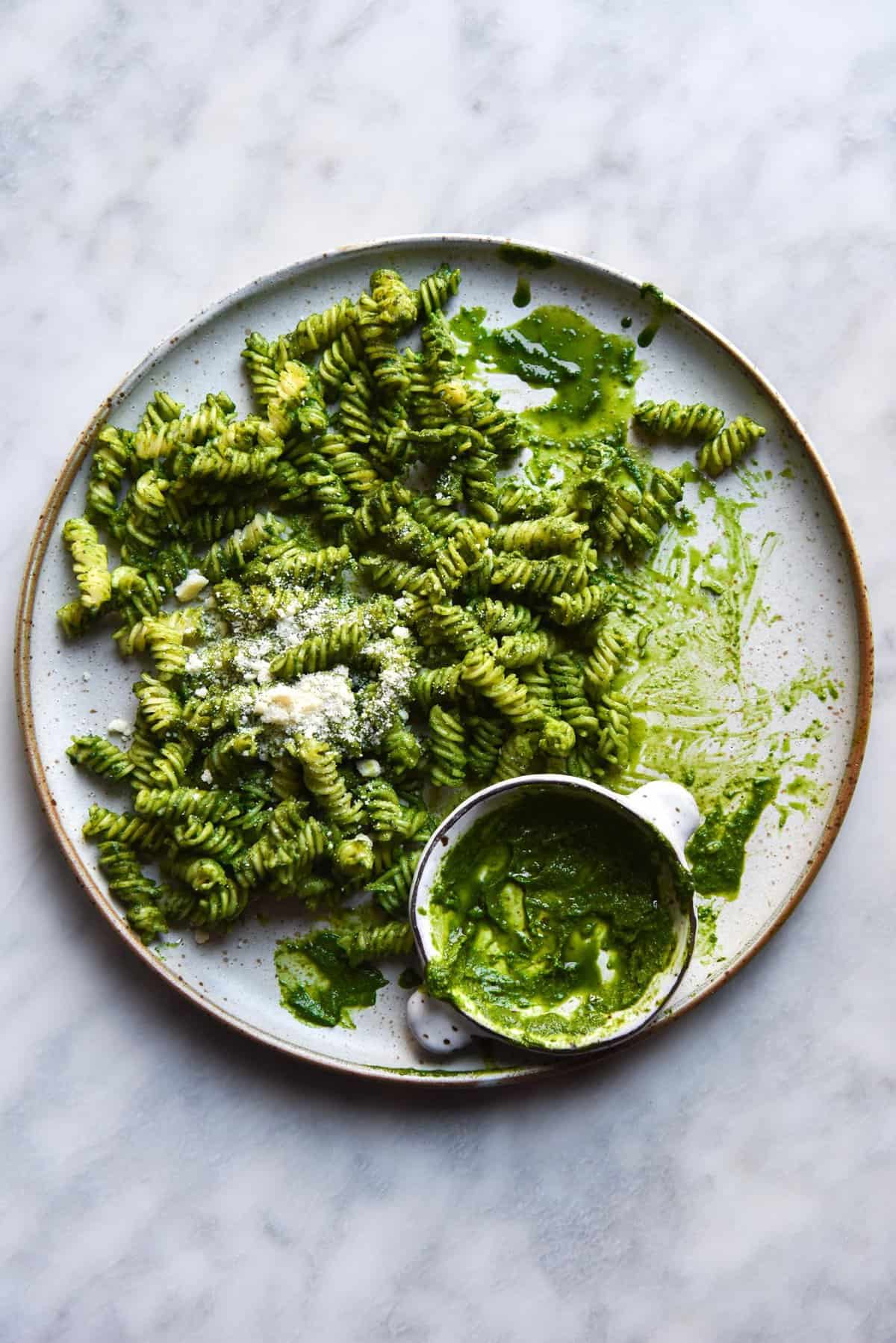 FODMAP friendly kale pesto pasta sauce without nuts