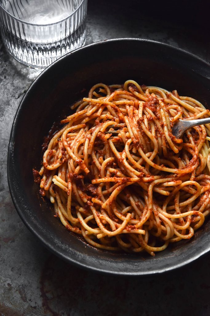 Low FODMAP Pasta Sauce vegetarian George Eats low-fodmap-pasta-sauce-vegetarian-george-eats