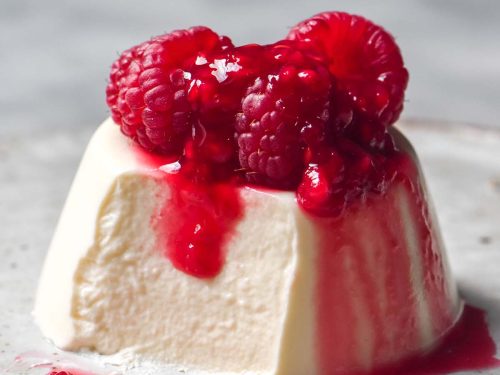 Vegan-panna-cotta-without-