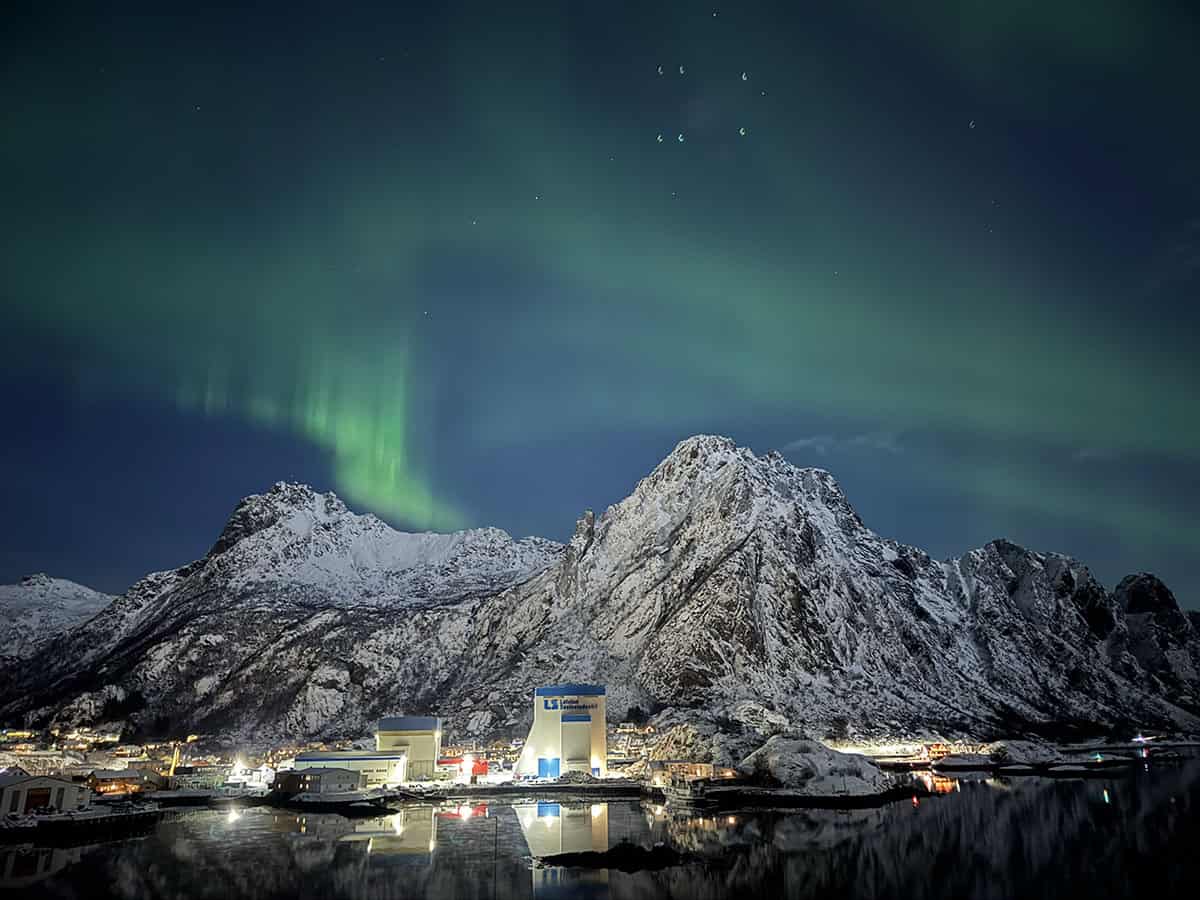 An image of the Northern lights over Svolvær, Norway